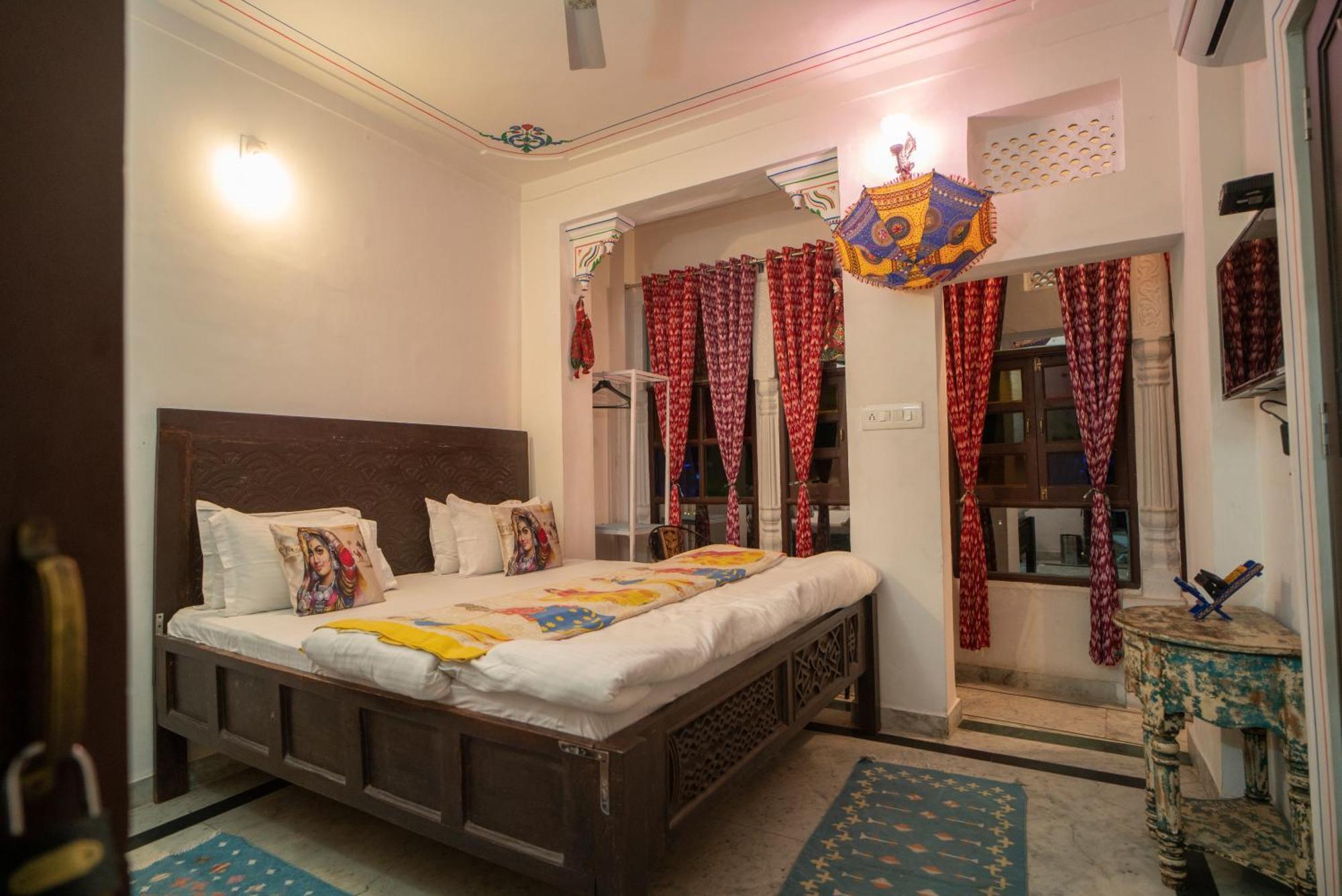 Soham Haveli Udaipur Hostel Exterior photo