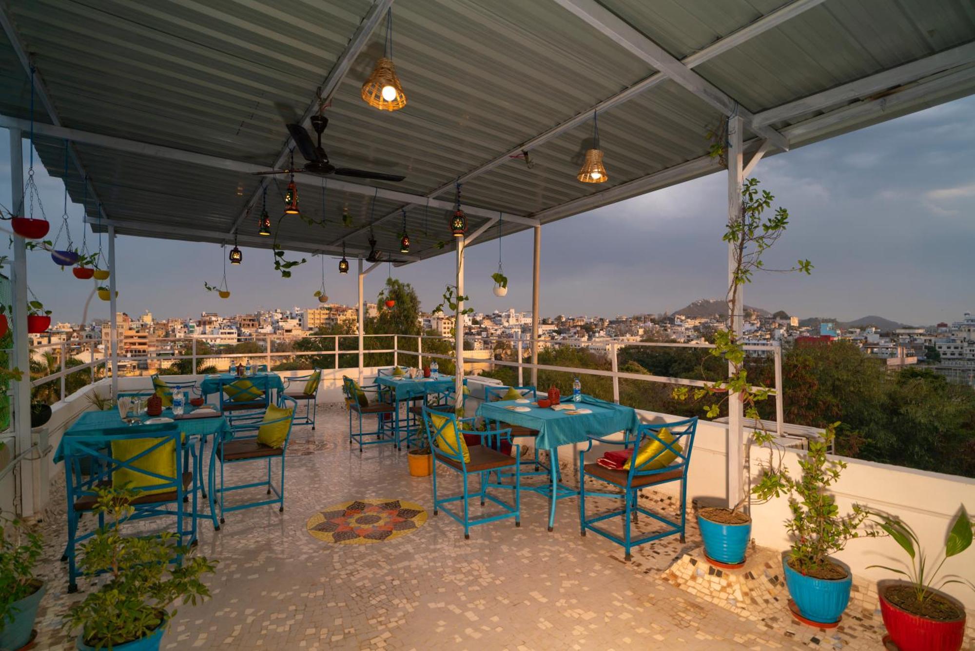 Soham Haveli Udaipur Hostel Exterior photo