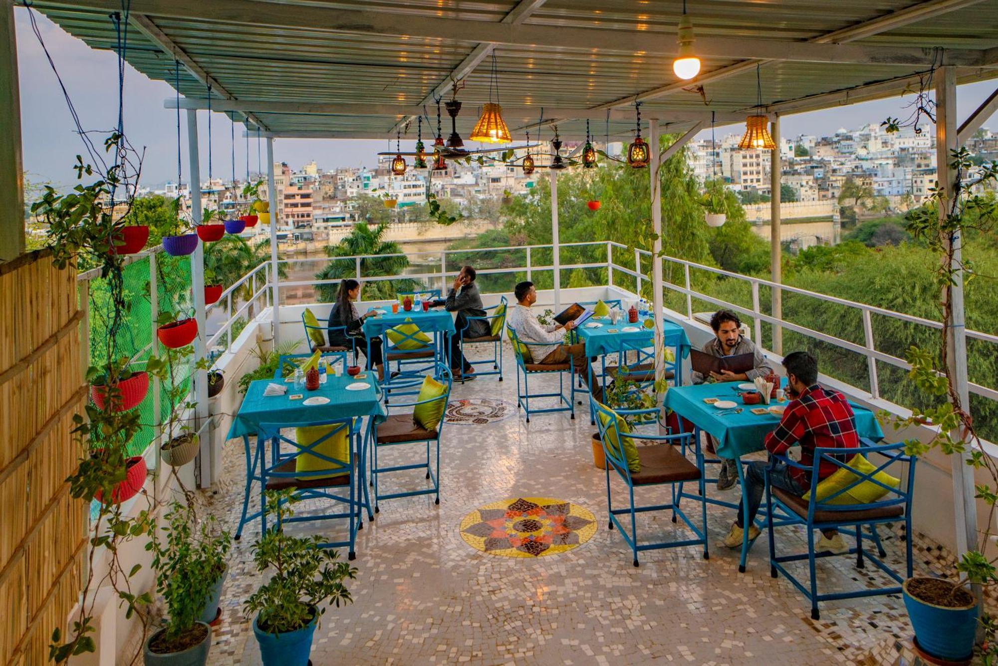 Soham Haveli Udaipur Hostel Exterior photo