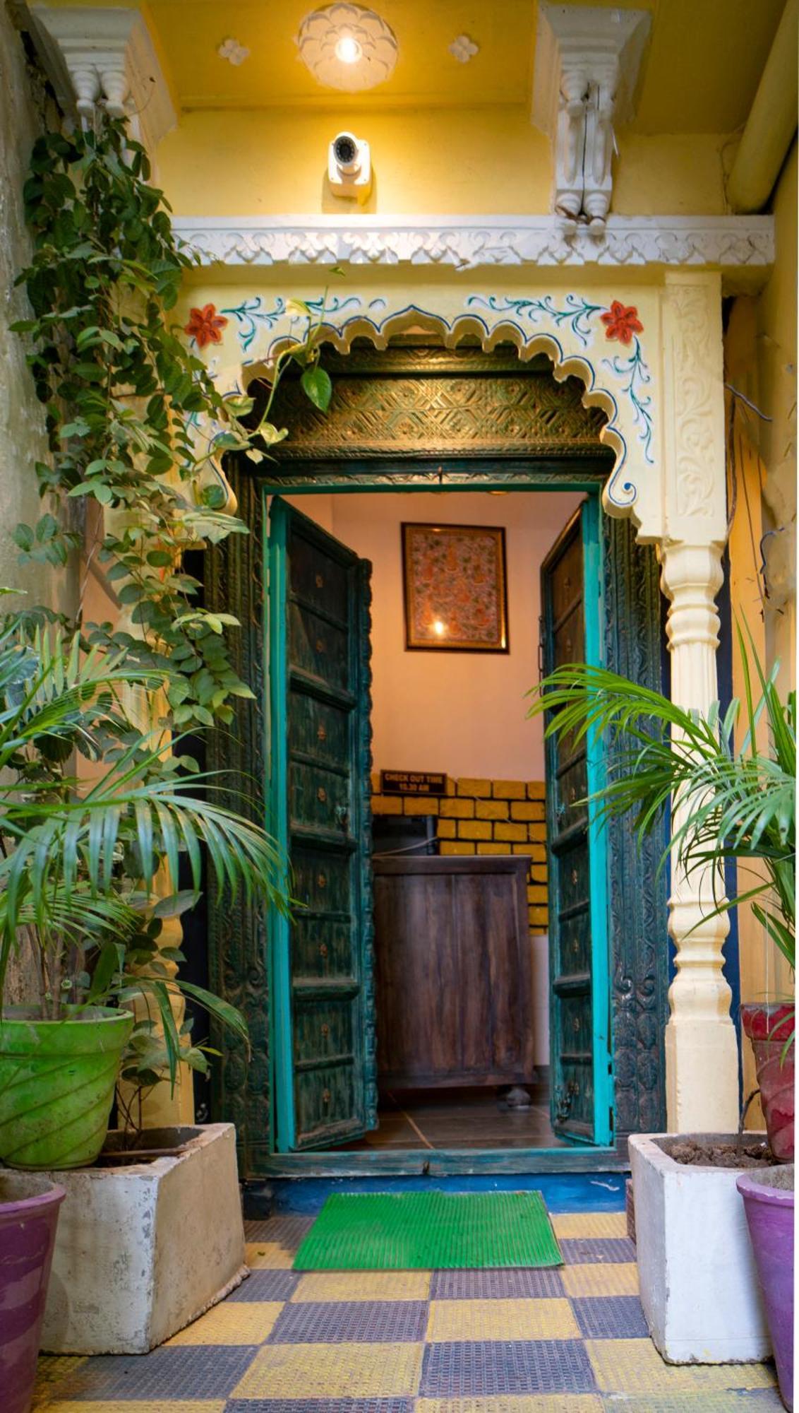 Soham Haveli Udaipur Hostel Exterior photo
